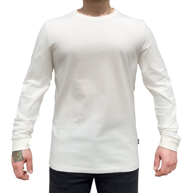 Everyway Soft Cotton Long Sleeve White T-Shirt - The Biker Jeans